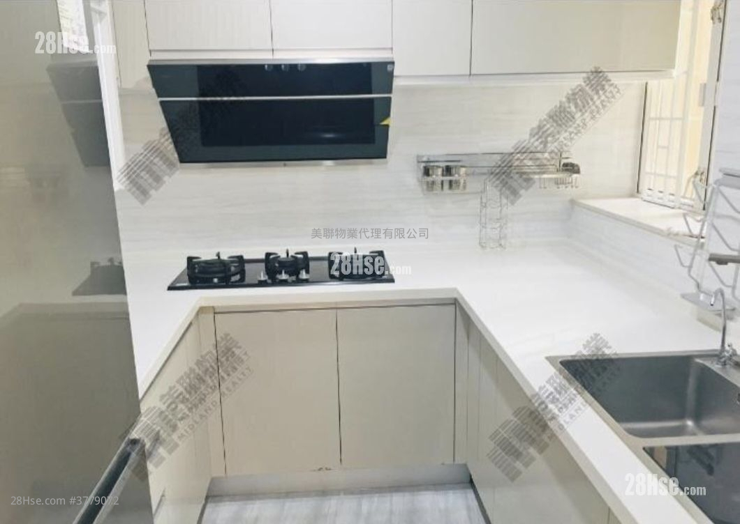 海逸豪园 租盘 3 房 , 3 浴室 884 平方尺