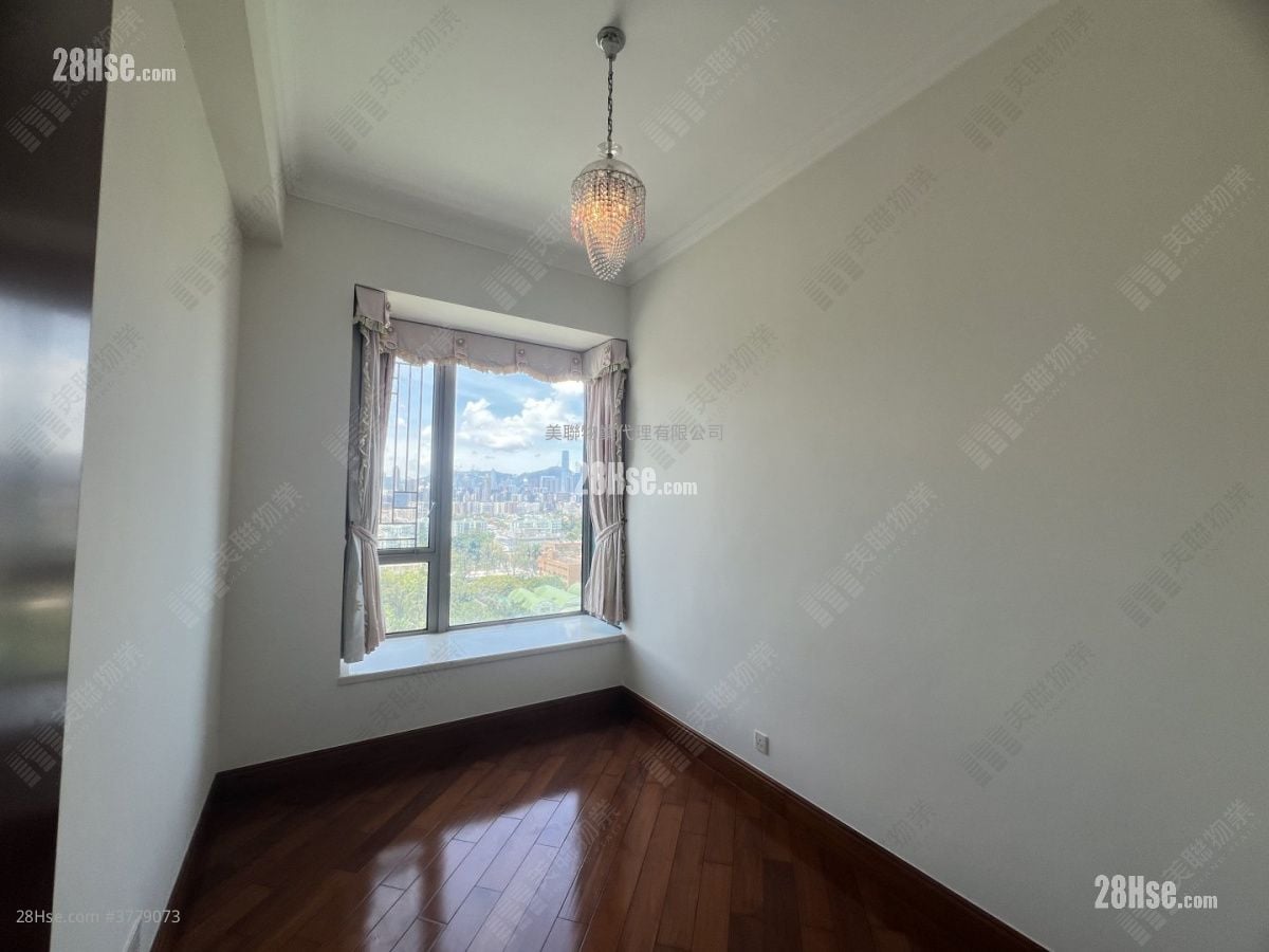 逸珑 售盘 4 房 , 3 浴室 1,662 平方尺