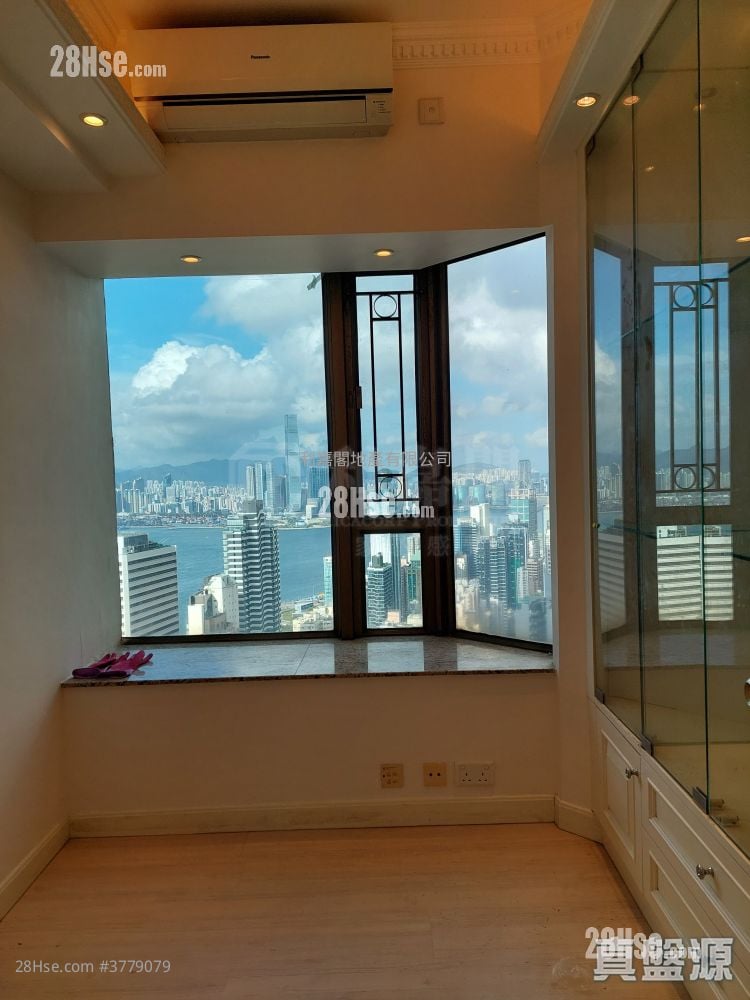 宝翠园 售盘 2 房 755 平方尺