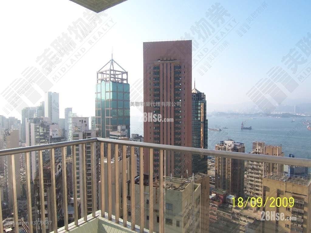 One Pacific Heights Sell 3 Bedrooms , 2 Bathrooms 750 ft²