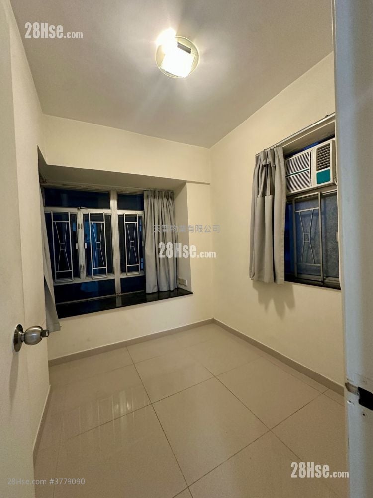 嘉景花园 售盘 2 房 , 1 浴室 354 平方尺