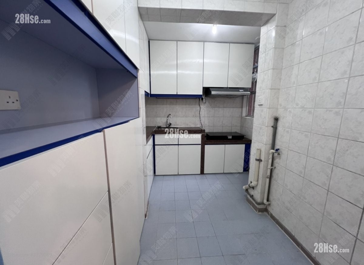 裕东苑 售盘 1 房 , 1 浴室 426 平方尺