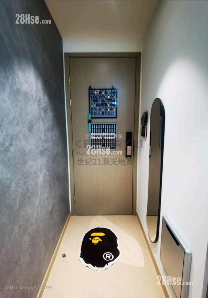 Mayfair By The Sea 8 Sell 3 Bedrooms , 2 Bathrooms 698 ft²