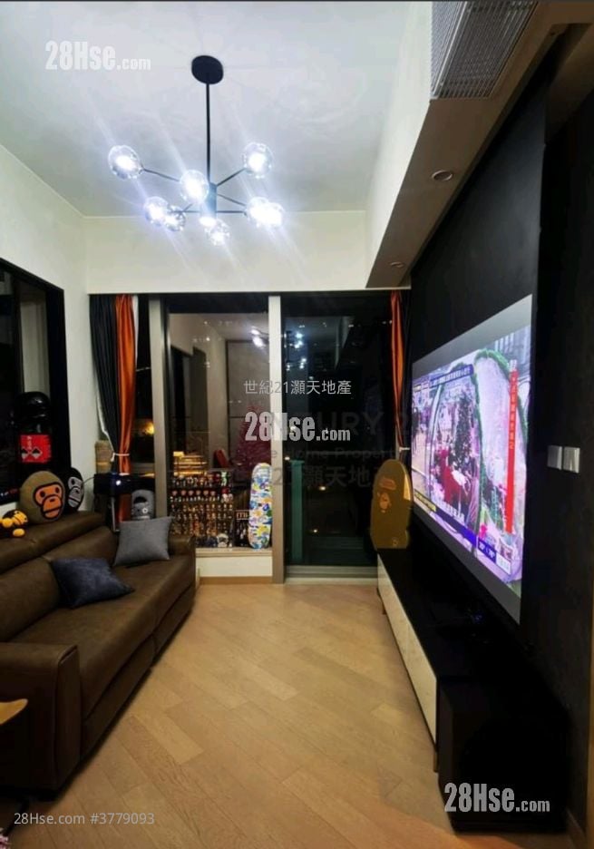 Mayfair By The Sea 8 Sell 3 Bedrooms , 2 Bathrooms 698 ft²