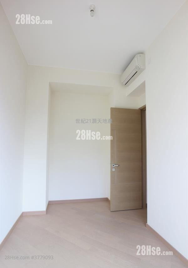 Mayfair By The Sea 8 Sell 3 Bedrooms , 2 Bathrooms 698 ft²