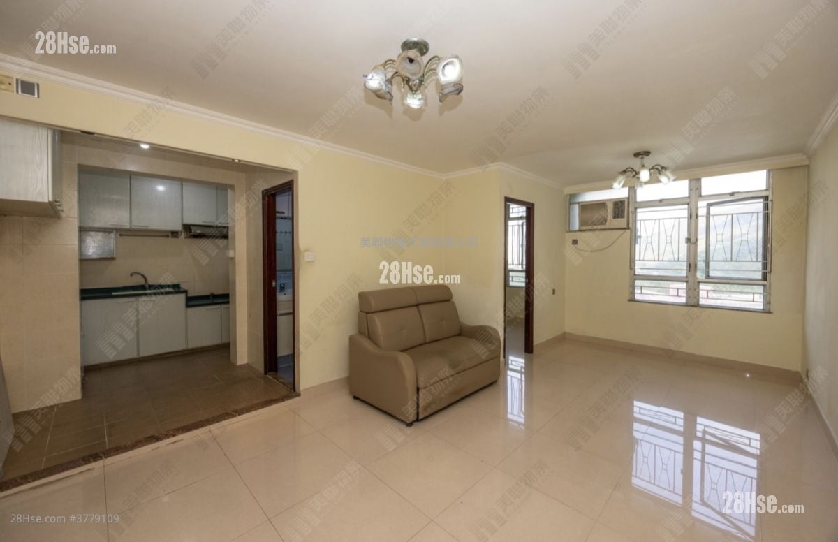 裕东苑 售盘 3 房 646 平方尺