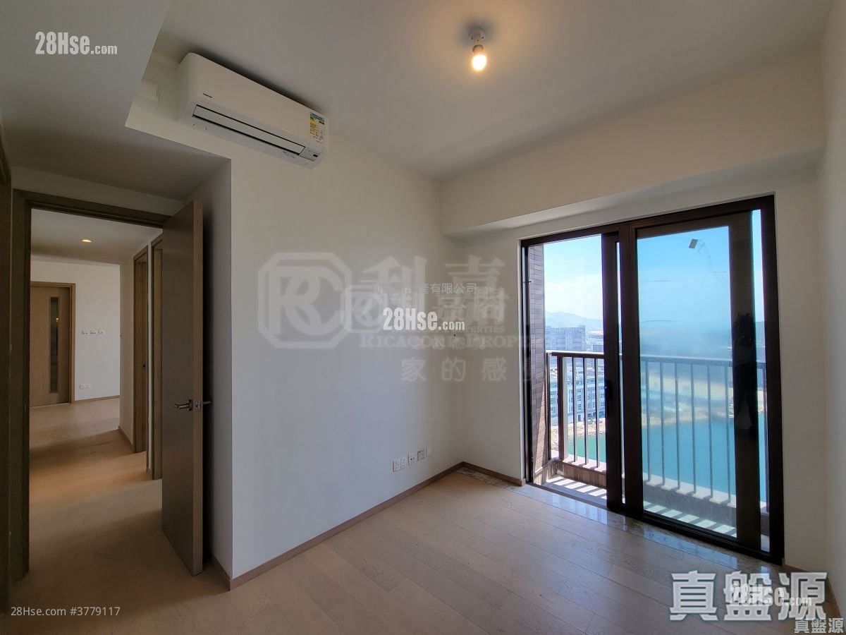 Lp6 Sell 3 Bedrooms , 2 Bathrooms 791 ft²