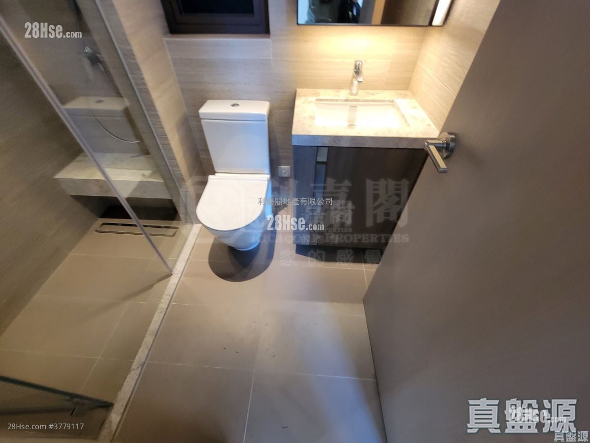 Lp6 Sell 3 Bedrooms , 2 Bathrooms 791 ft²