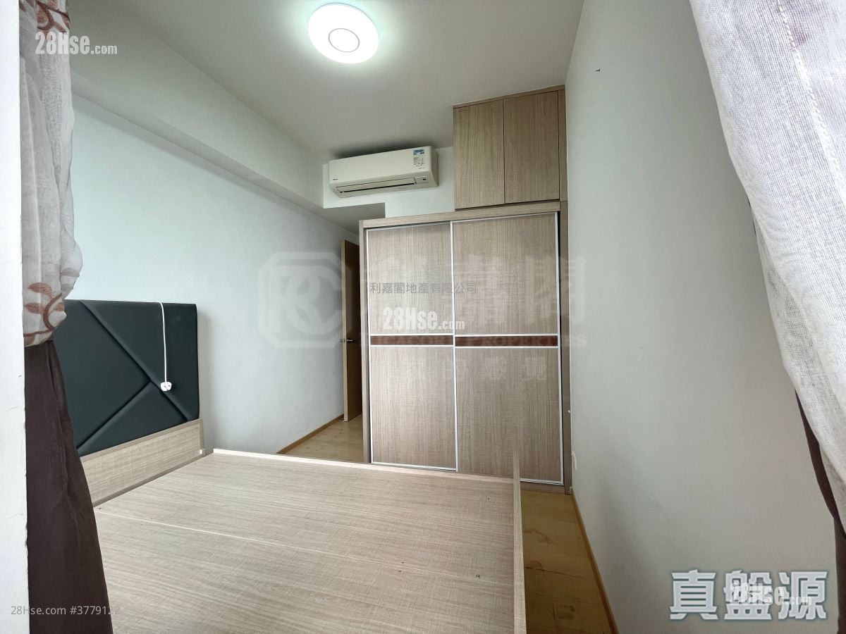 LP6 售盘 3 房 , 2 浴室 906 平方尺