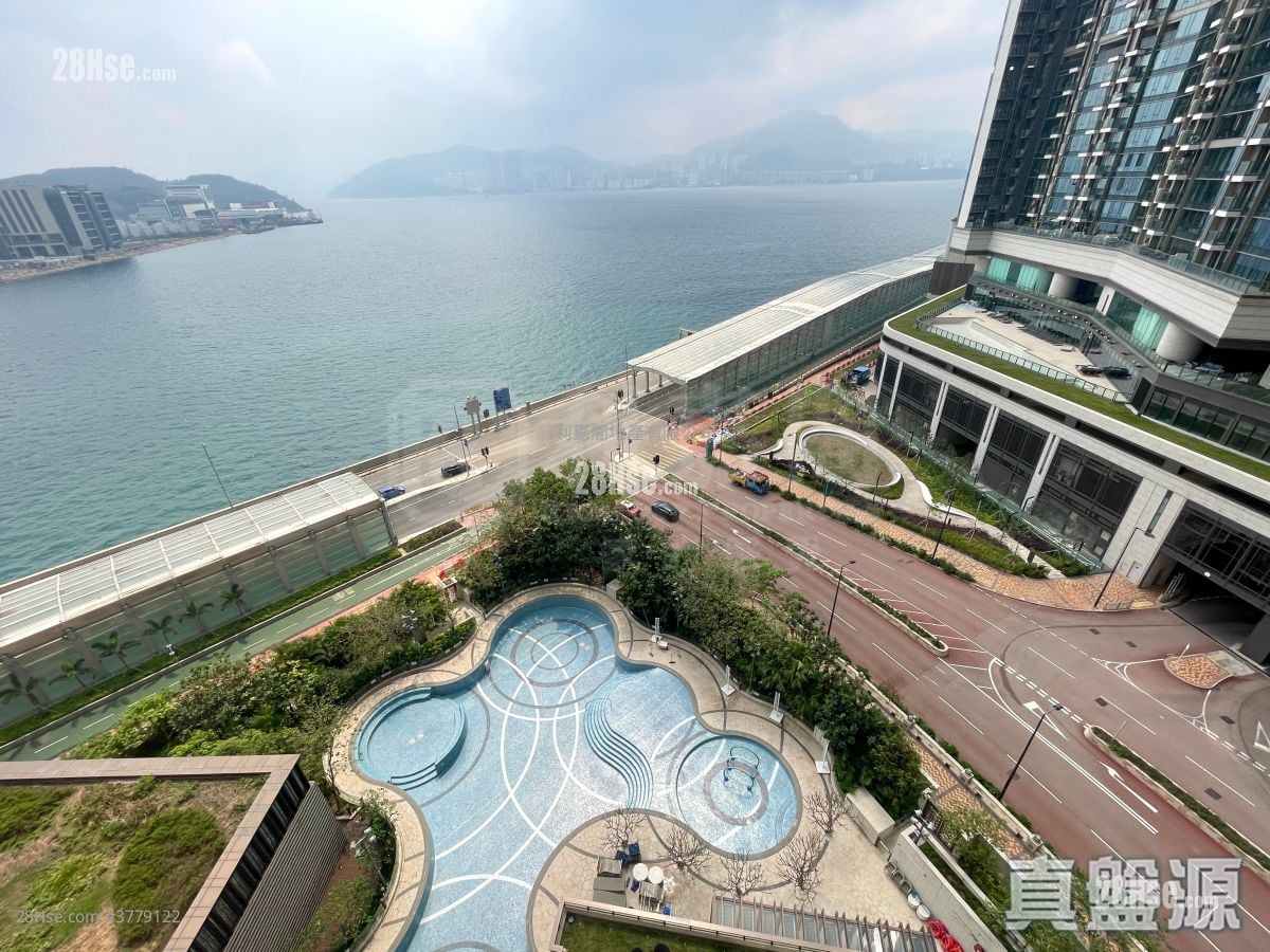 LP6 售盘 3 房 , 2 浴室 906 平方尺