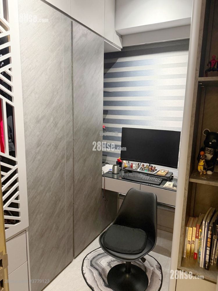 Le Pont Sell 2 Bedrooms , 1 Bathroom 558 ft²