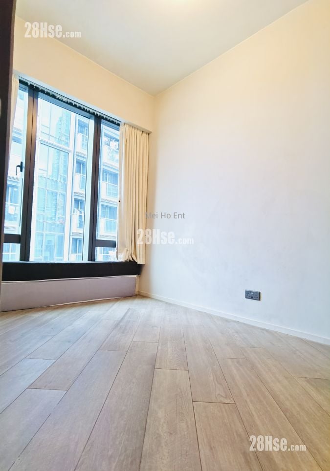 The Henley Sell 1 Bedroom , 1 Bathroom 320 ft²