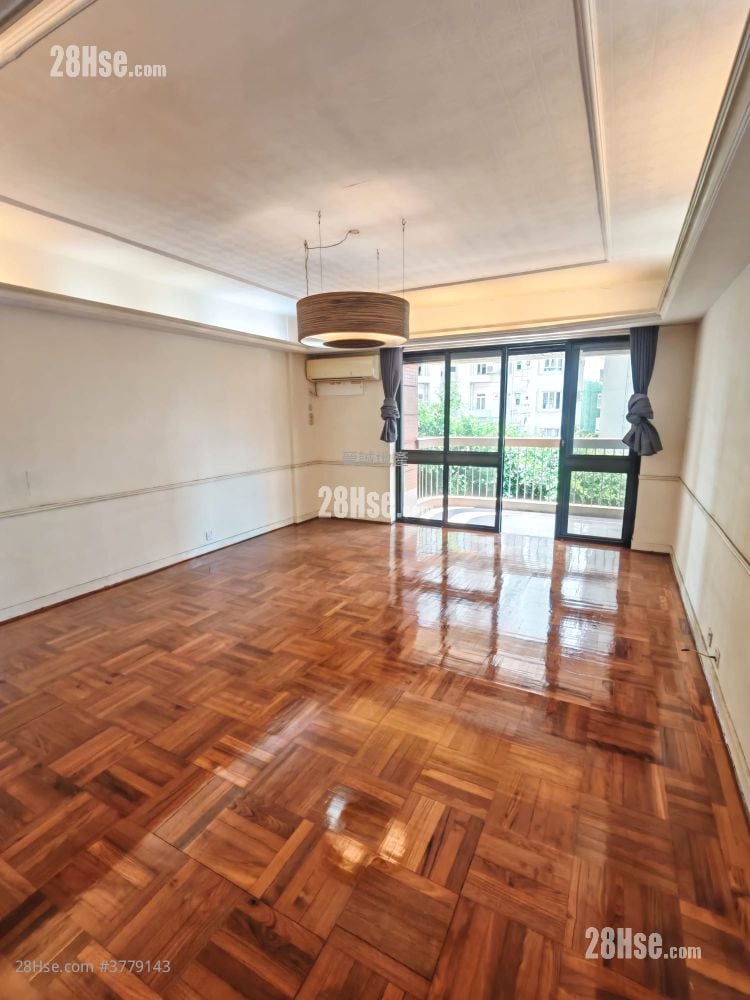 雅德苑 租盘 4 房 , 3 浴室 1,751 平方尺