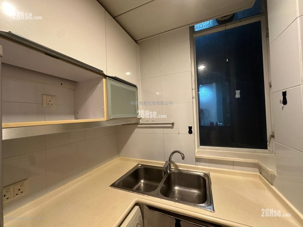 升悦居 租盘 2 房 , 1 浴室 491 平方尺