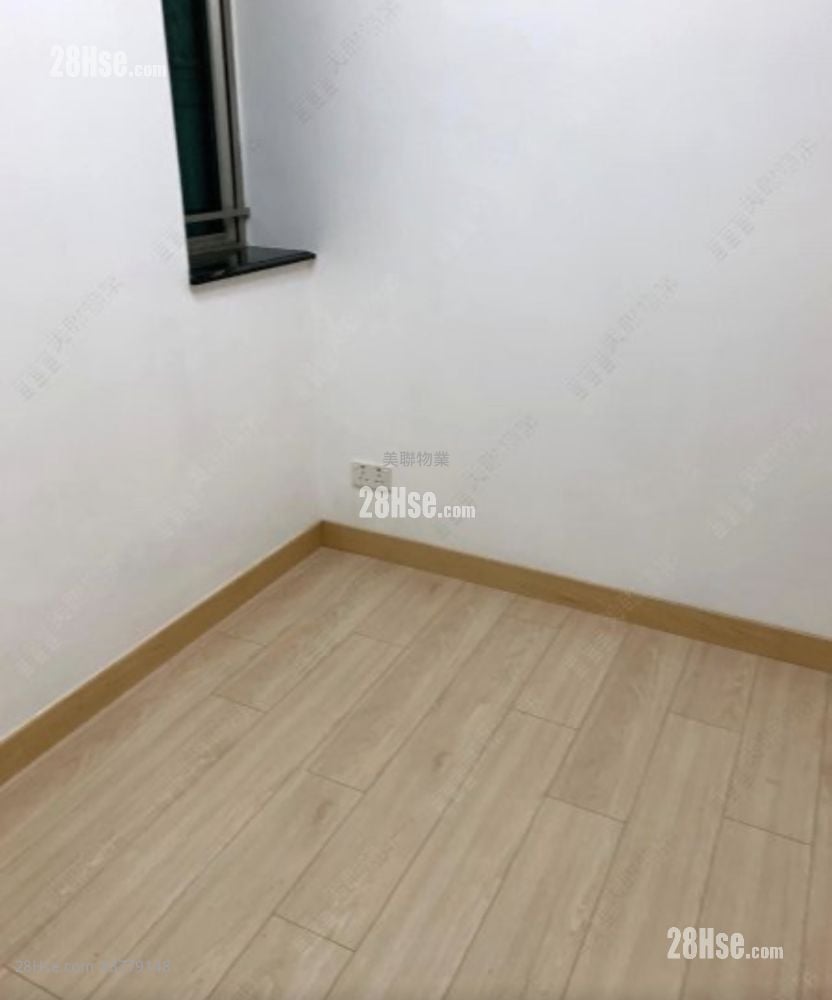 Sham Wan Towers Sell 3 Bedrooms 581 ft²