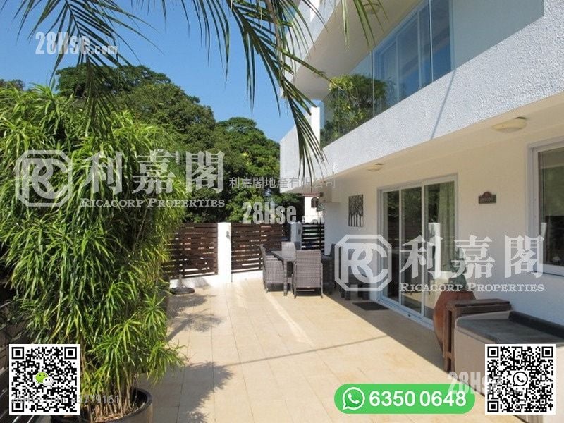 南围 售盘 4 房 , 3 浴室 2,100 平方尺