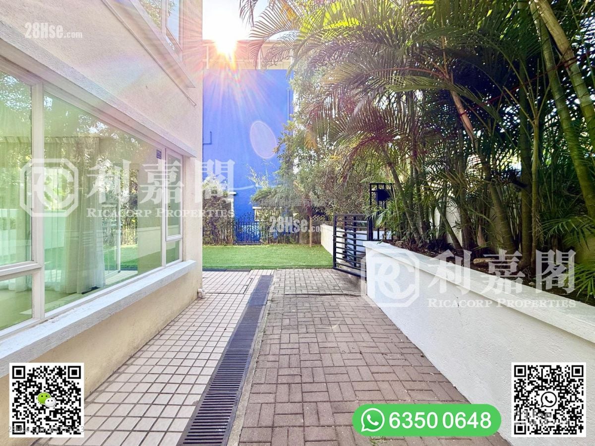 Phoenix Palm Garden Sell 4 Bedrooms , 4 Bathrooms 2,100 ft²