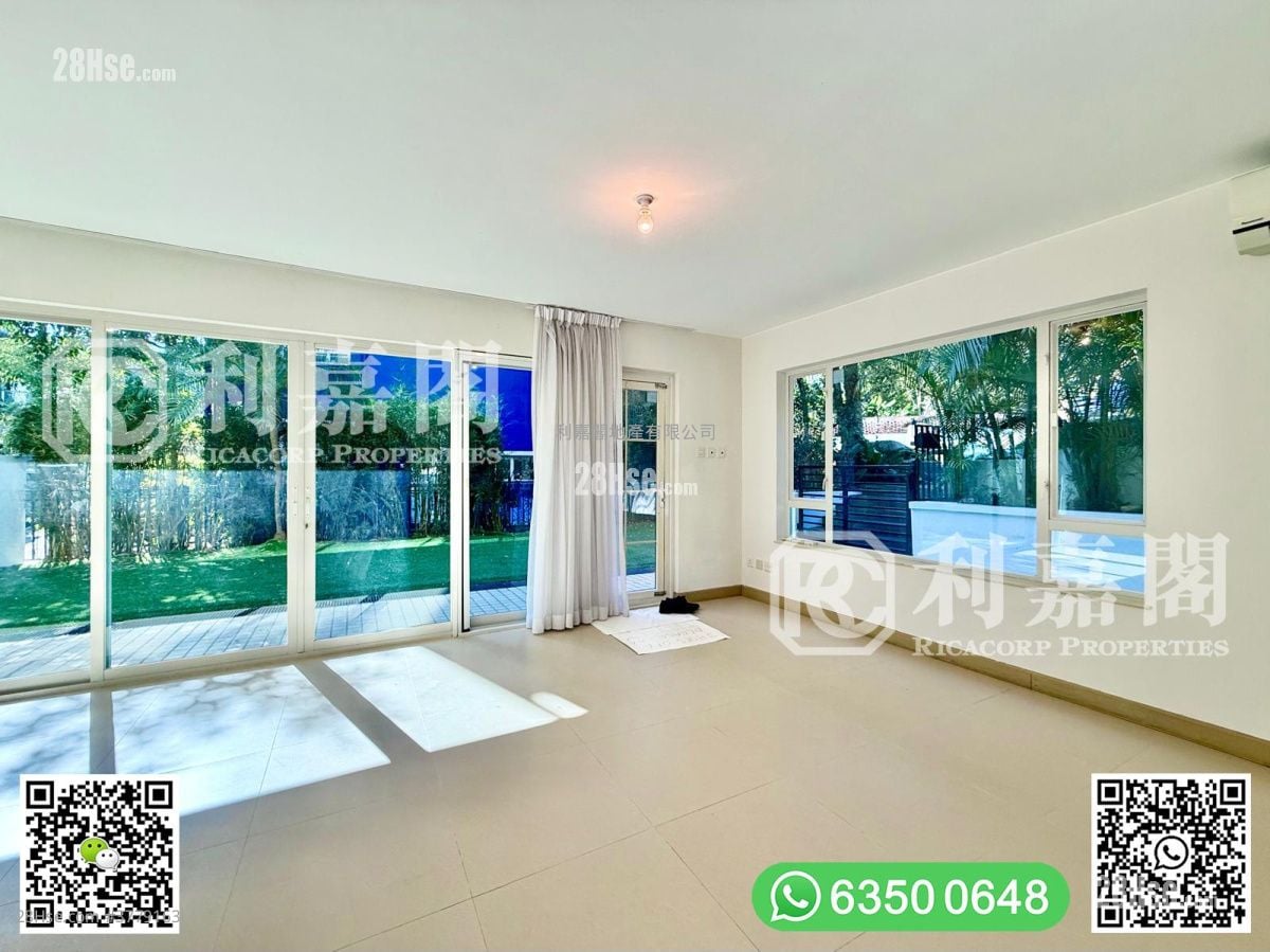 Phoenix Palm Garden Sell 4 Bedrooms , 4 Bathrooms 2,100 ft²