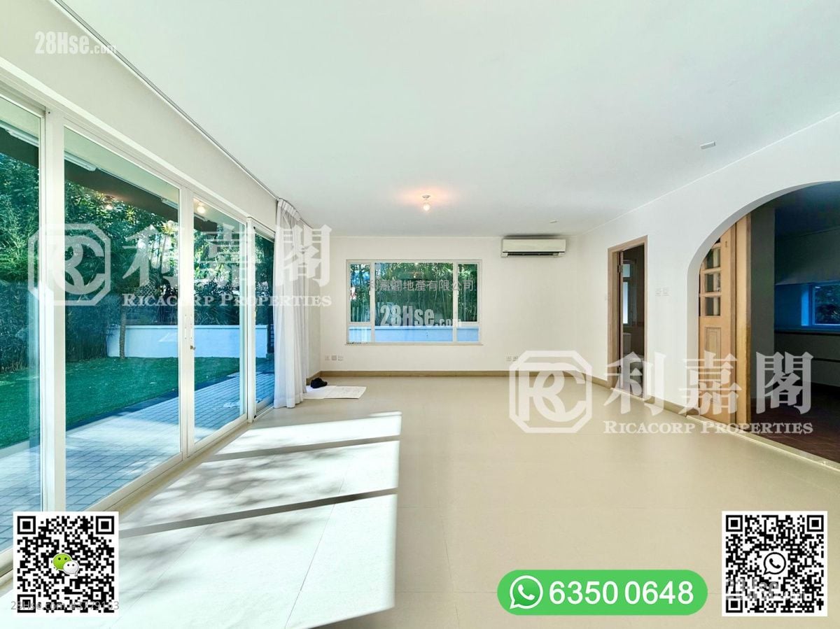 Phoenix Palm Garden Sell 4 Bedrooms , 4 Bathrooms 2,100 ft²