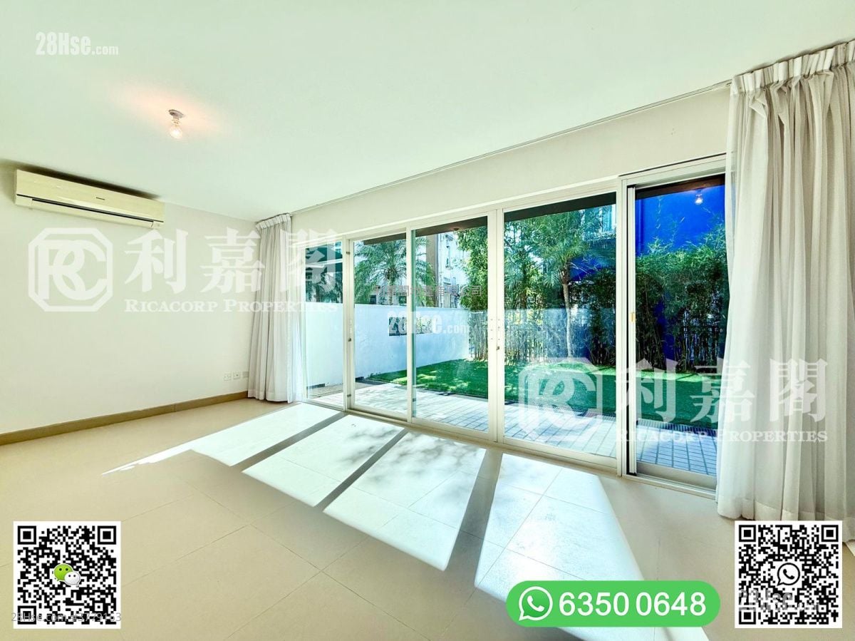 Phoenix Palm Garden Sell 4 Bedrooms , 4 Bathrooms 2,100 ft²