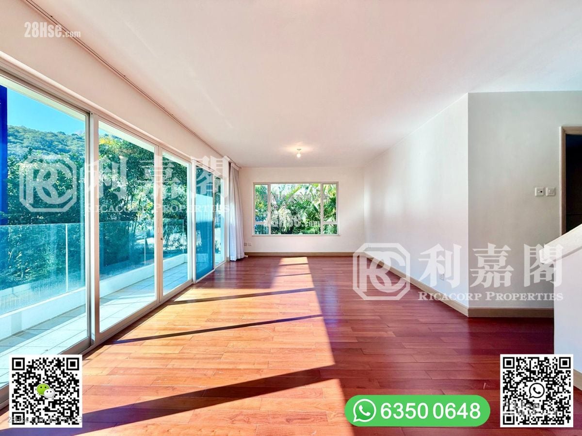 Phoenix Palm Garden Sell 4 Bedrooms , 4 Bathrooms 2,100 ft²