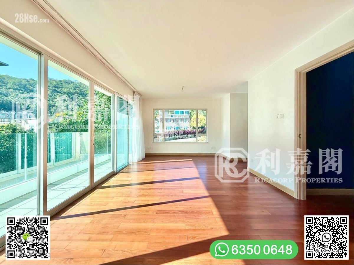 Phoenix Palm Garden Sell 4 Bedrooms , 4 Bathrooms 2,100 ft²