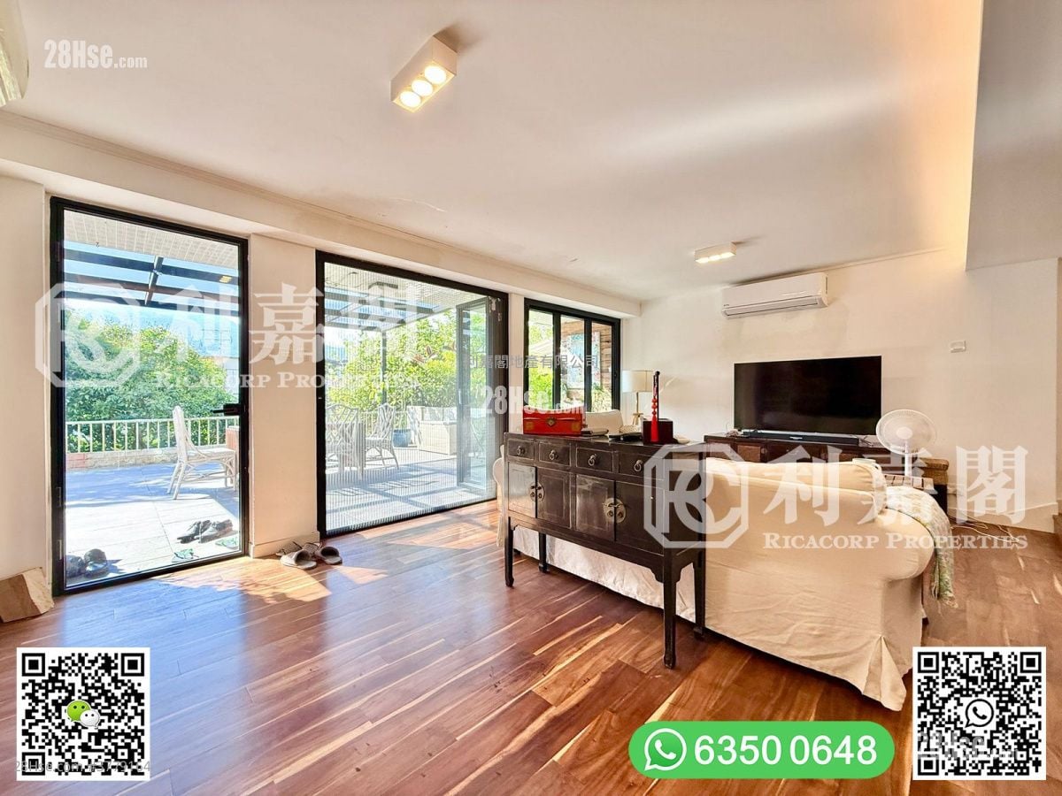 南苑别墅 售盘 4 房 , 3 浴室 1,800 平方尺