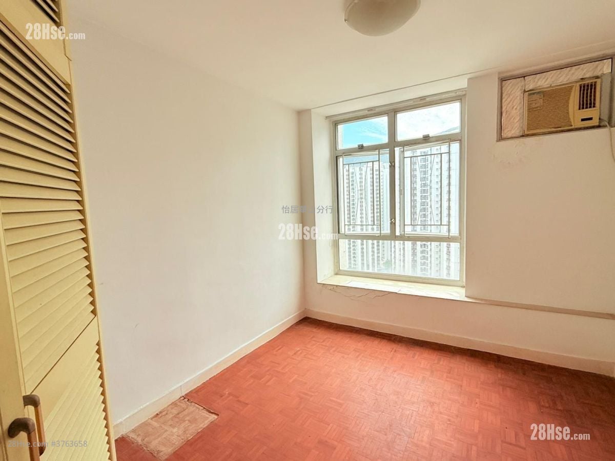 Taikoo Shing Sell 3 Bedrooms , 2 Bathrooms 922 ft²