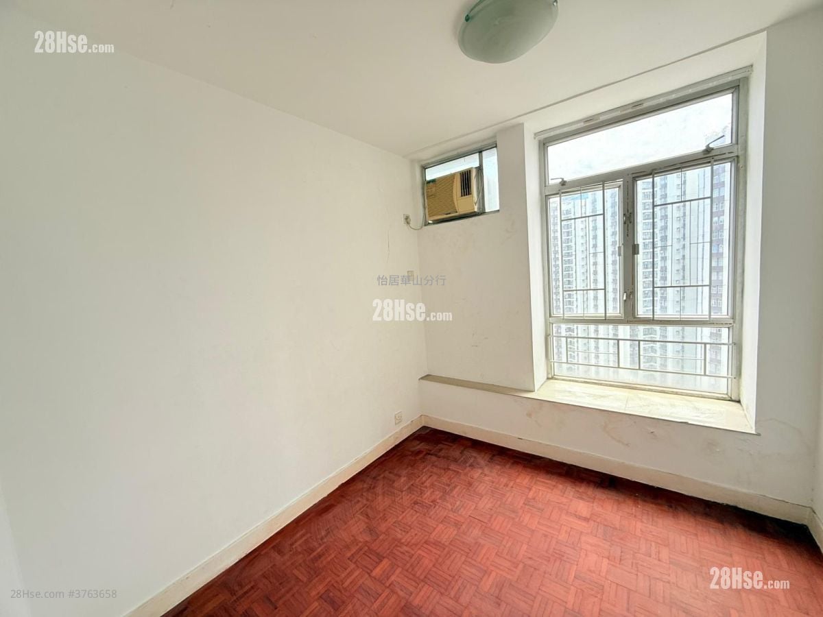 Taikoo Shing Sell 3 Bedrooms , 2 Bathrooms 922 ft²