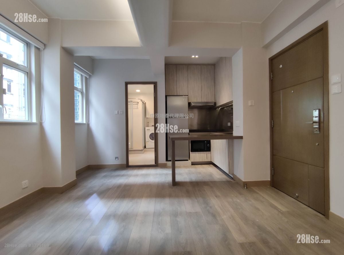 Man Hee Mansion Sell 2 Bedrooms , 1 Bathroom 543 ft²