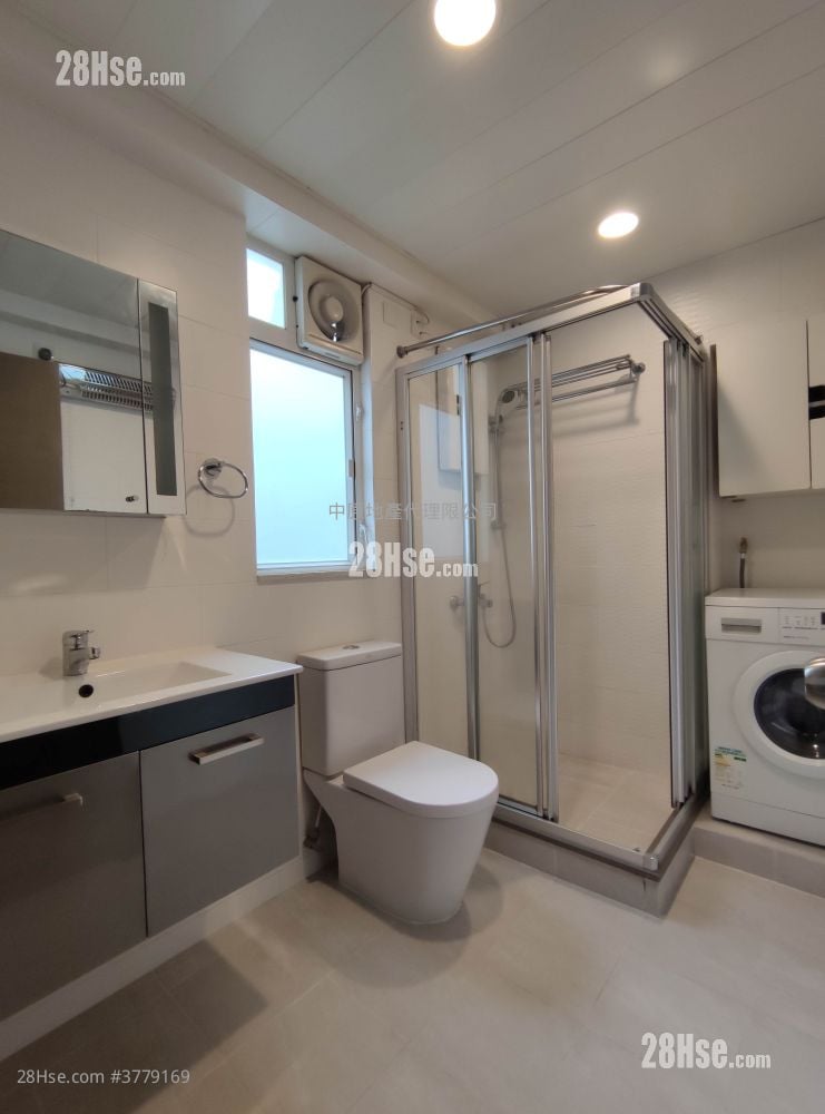 Man Hee Mansion Sell 2 Bedrooms , 1 Bathroom 543 ft²