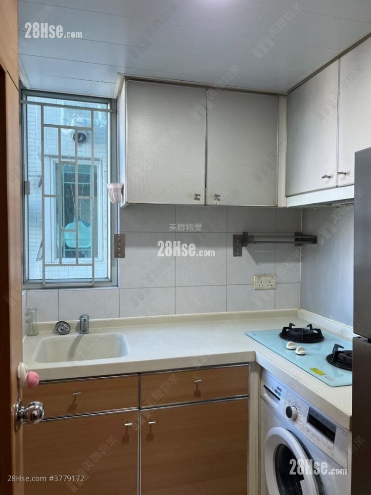 港湾豪庭 租盘 2 房 , 1 浴室 340 平方尺