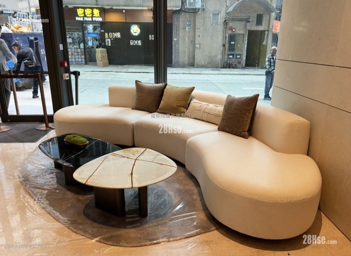 101 Kings Road 租盘 1 房 , 1 浴室 244 平方尺