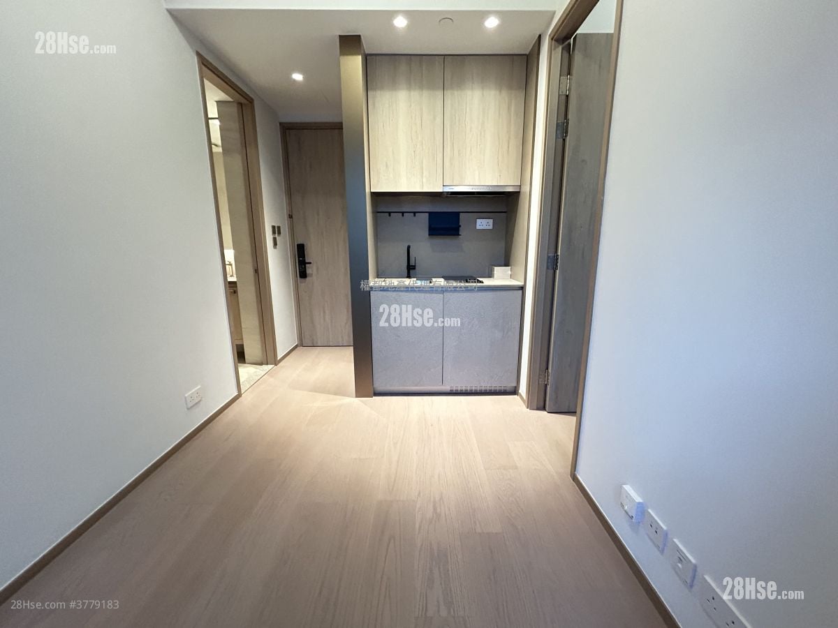 101 Kings Road 租盘 1 房 , 1 浴室 244 平方尺