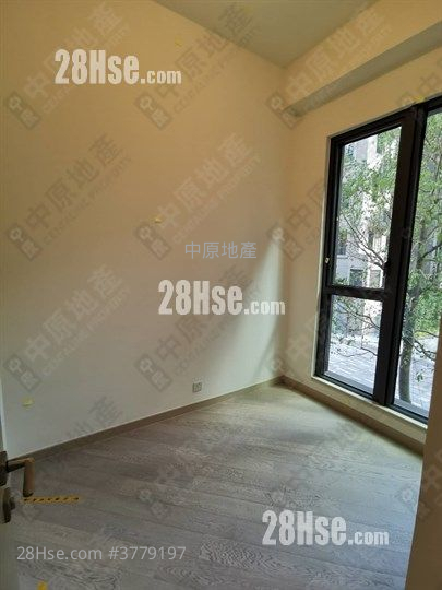 Wetland Seasons Park Rental 4 Bedrooms , 3 Bathrooms 779 ft²