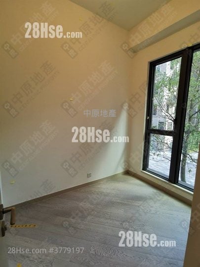 Wetland Seasons Park Rental 4 Bedrooms , 3 Bathrooms 779 ft²