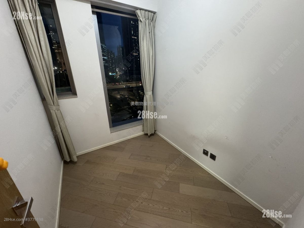 柏傲湾 售盘 2 房 499 平方尺