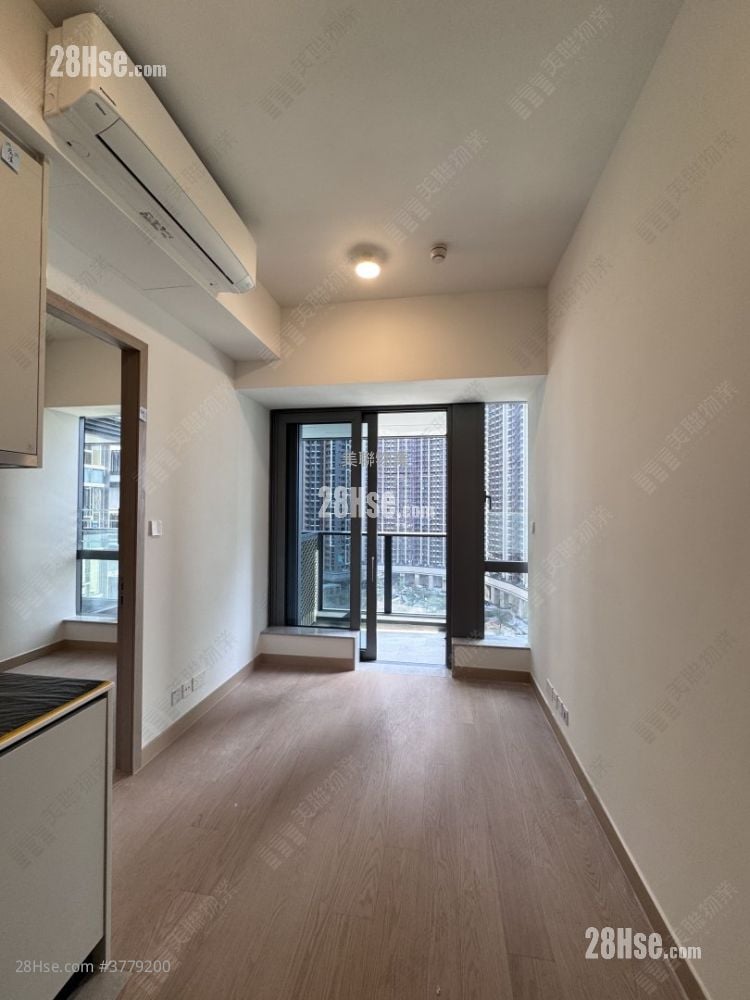 Park Seasons 租盘 1 房 , 1 浴室 314 平方尺