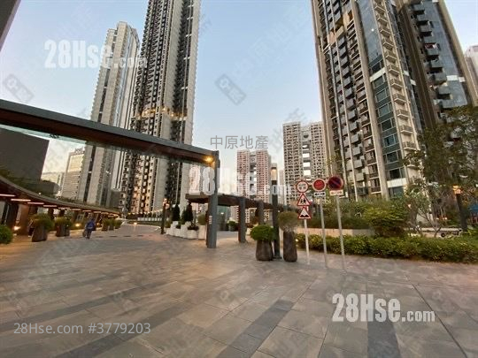 Ocean Pride Sell 2 Bedrooms , 1 Bathroom 532 ft²