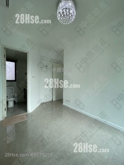 The Beaumount Sell 3 Bedrooms , 2 Bathrooms 741 ft²