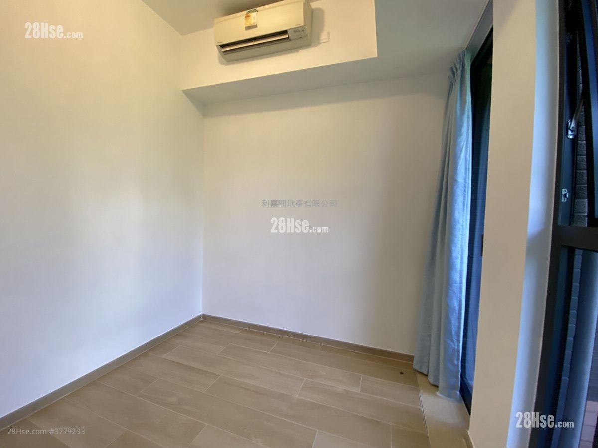 The Met. Acappella Rental 2 Bedrooms , 1 Bathroom 389 ft²