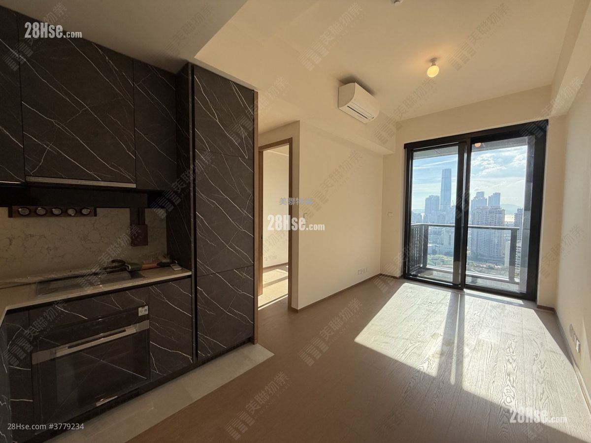 朗贤峯 租盘 2 房 , 1 浴室 528 平方尺