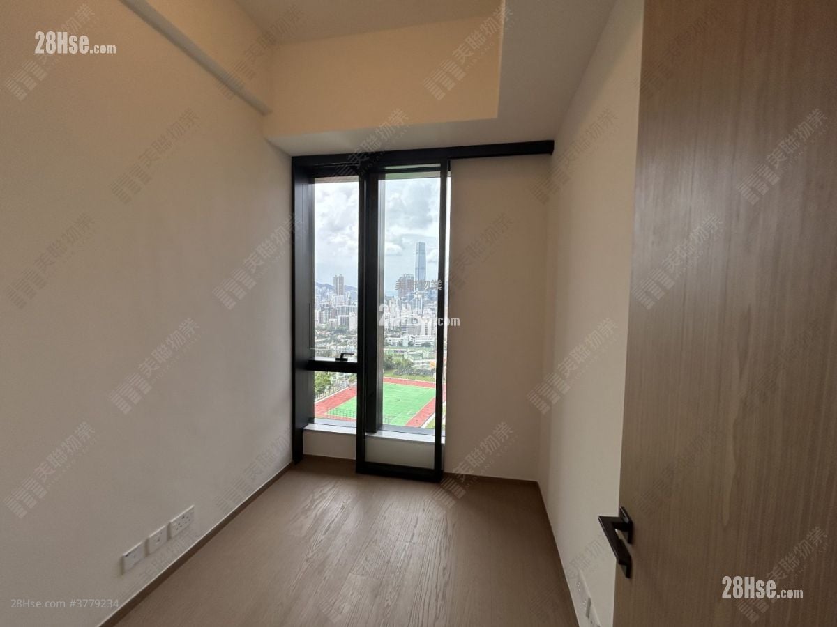 朗贤峯 租盘 2 房 , 1 浴室 528 平方尺