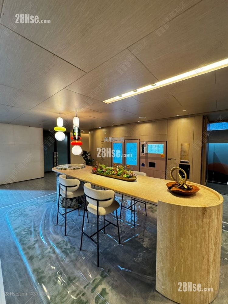 朗贤峯 租盘 2 房 , 1 浴室 528 平方尺