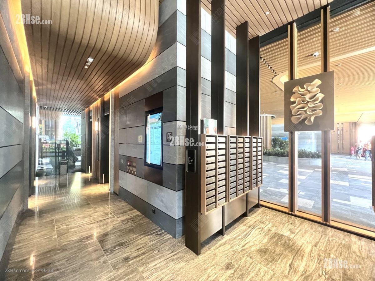 朗贤峯 租盘 2 房 , 1 浴室 528 平方尺