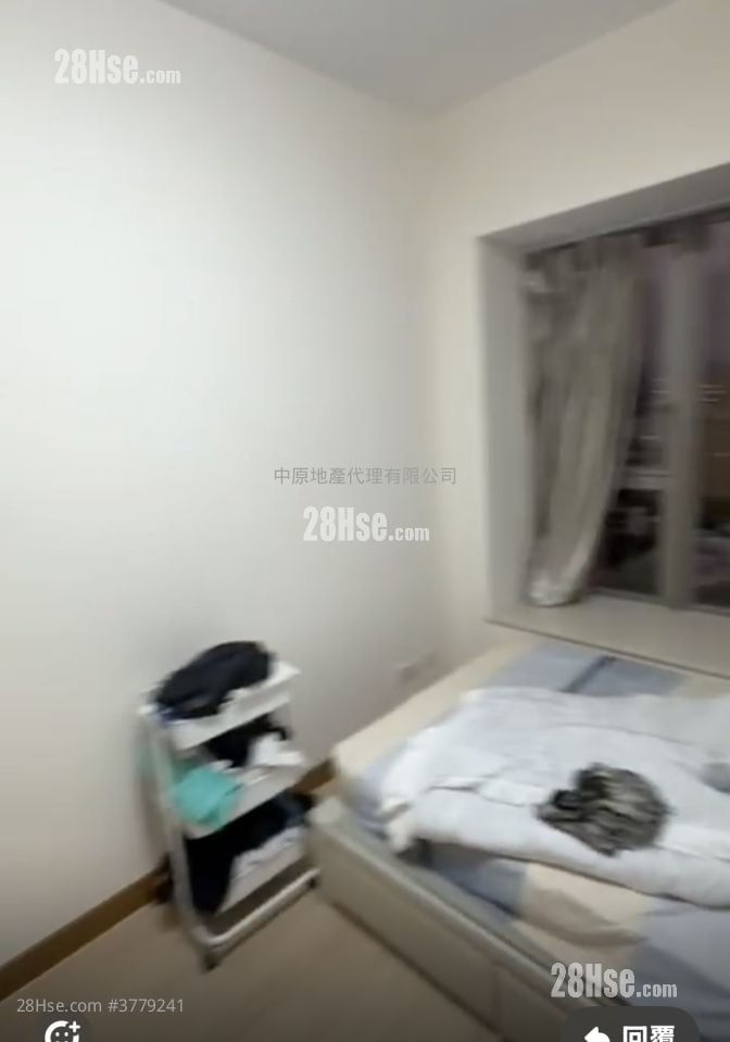 Greenview Villa Sell 3 Bedrooms , 2 Bathrooms 696 ft²