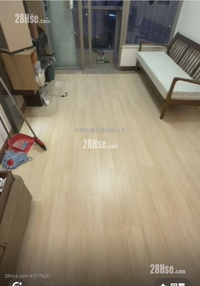 Greenview Villa Sell 3 Bedrooms , 2 Bathrooms 696 ft²