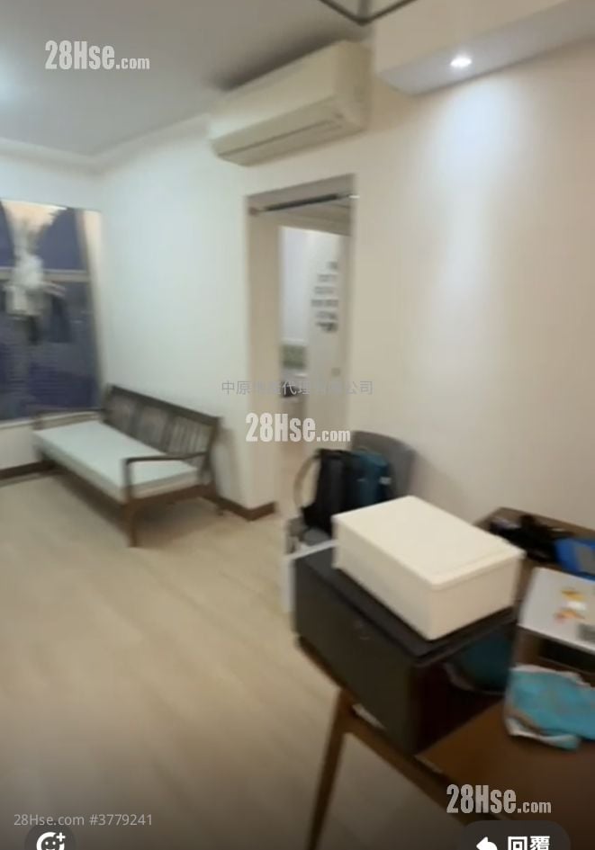 Greenview Villa Sell 3 Bedrooms , 2 Bathrooms 696 ft²