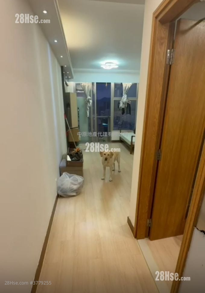 绿悠雅苑 售盘 3 房 , 2 浴室 696 平方尺