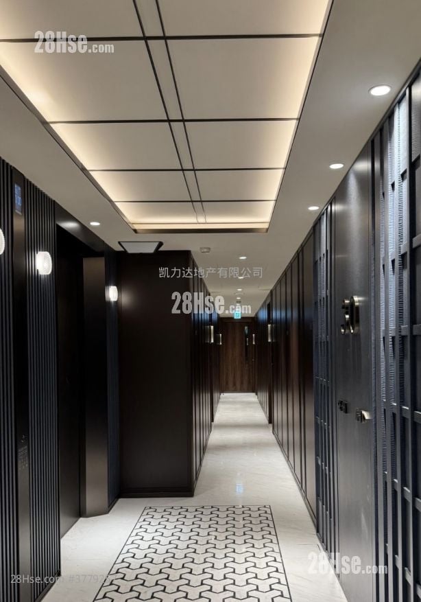 Topside Residence Rental 1 Bedroom , 1 Bathroom 272 ft²